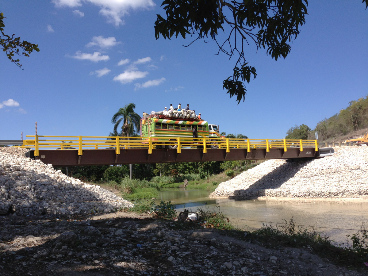 Rapid-Span Structures donated the design, supply, fabrication and installation of this bridge construction project in Haiti