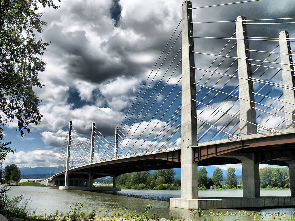 Pitt River Bridge Construction - Rapid-Span